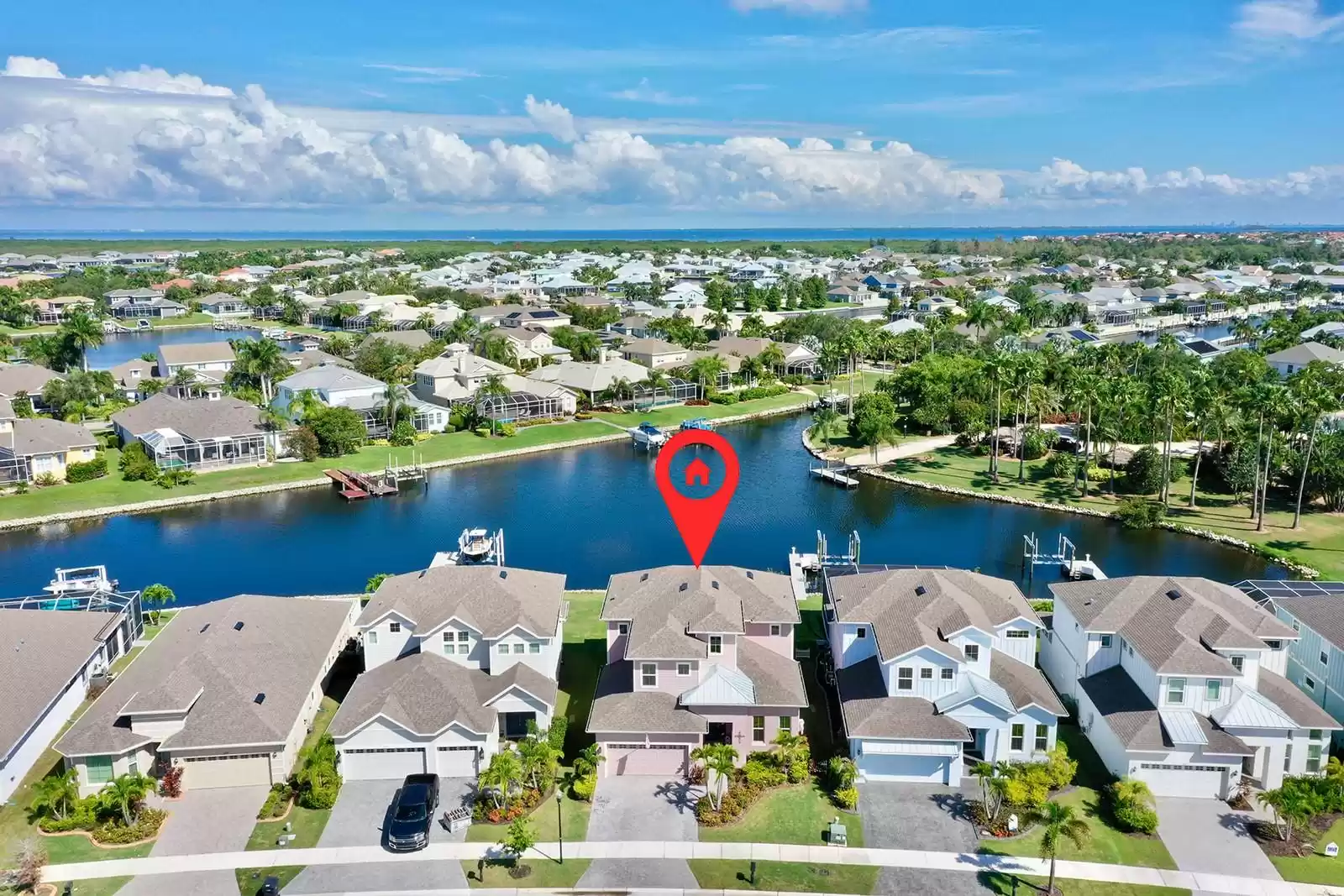 5221 WISHING ARCH DRIVE, APOLLO BEACH, Florida 33572, 4 Bedrooms Bedrooms, ,3 BathroomsBathrooms,Residential Lease,For Rent,WISHING ARCH,MFRTB8324515