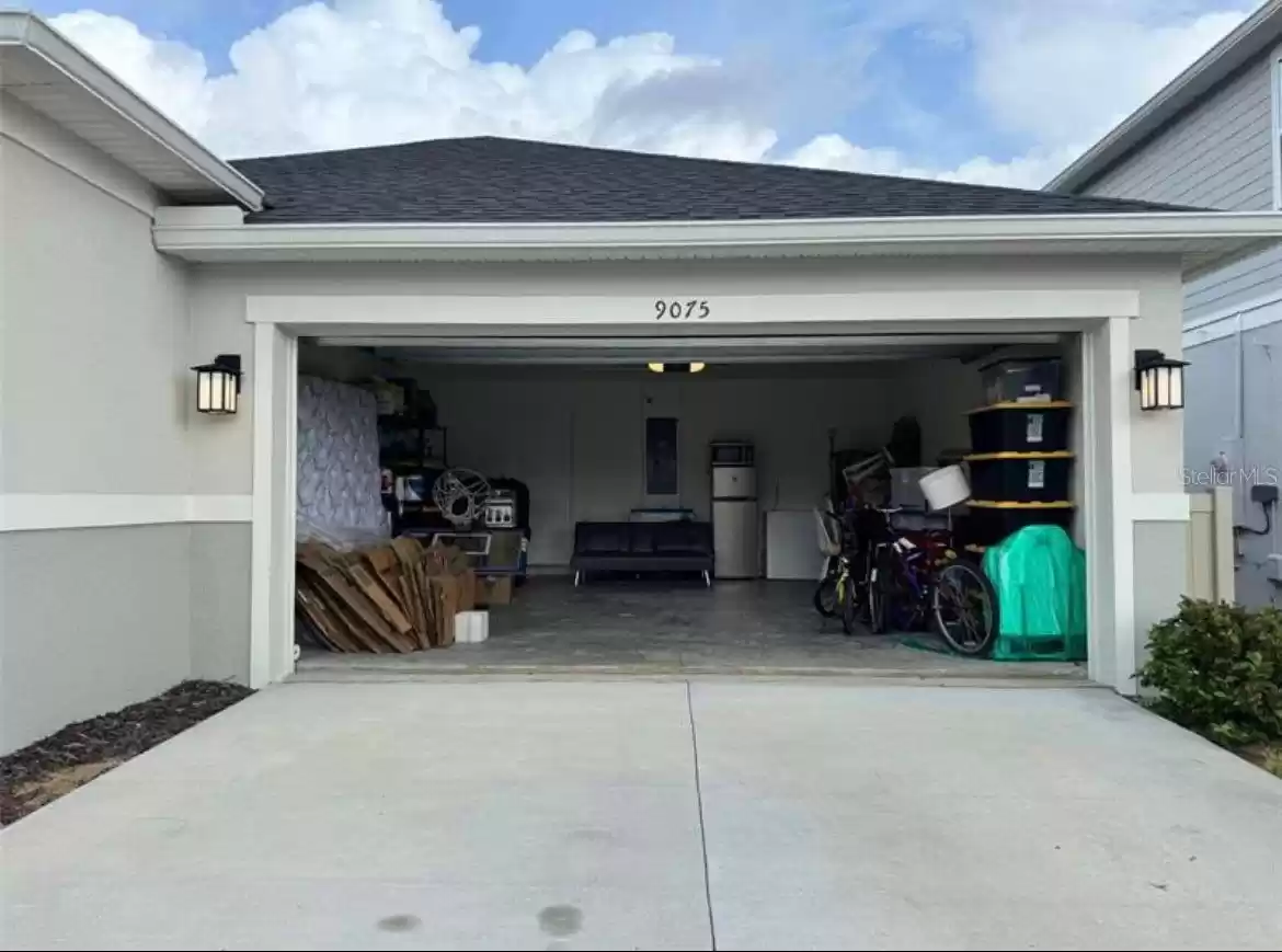 9075 WESTSIDE HILLS, DAVENPORT, Florida 33896, 4 Bedrooms Bedrooms, ,2 BathroomsBathrooms,Residential Lease,For Rent,WESTSIDE HILLS,MFRS5116183