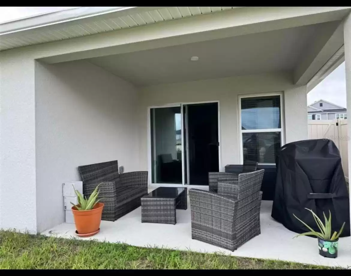 9075 WESTSIDE HILLS, DAVENPORT, Florida 33896, 4 Bedrooms Bedrooms, ,2 BathroomsBathrooms,Residential Lease,For Rent,WESTSIDE HILLS,MFRS5116183