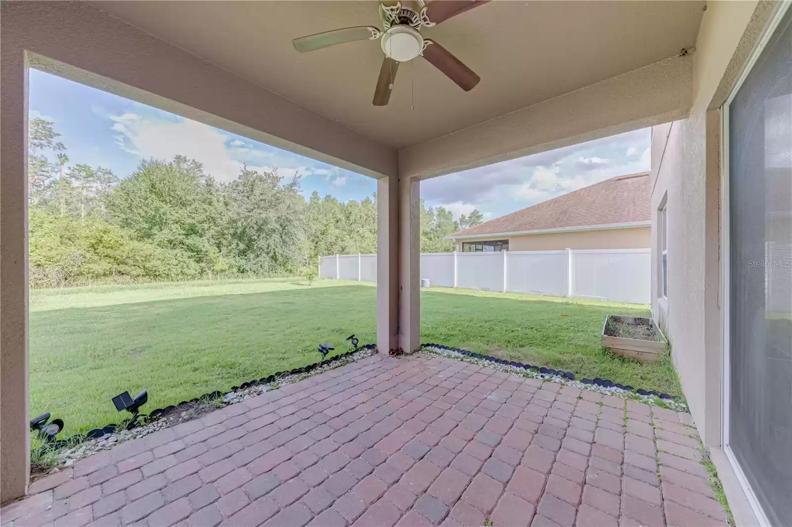 2255 WAUKEGAN DRIVE, KISSIMMEE, Florida 34758, 4 Bedrooms Bedrooms, ,3 BathroomsBathrooms,Residential Lease,For Rent,WAUKEGAN,MFRO6260133