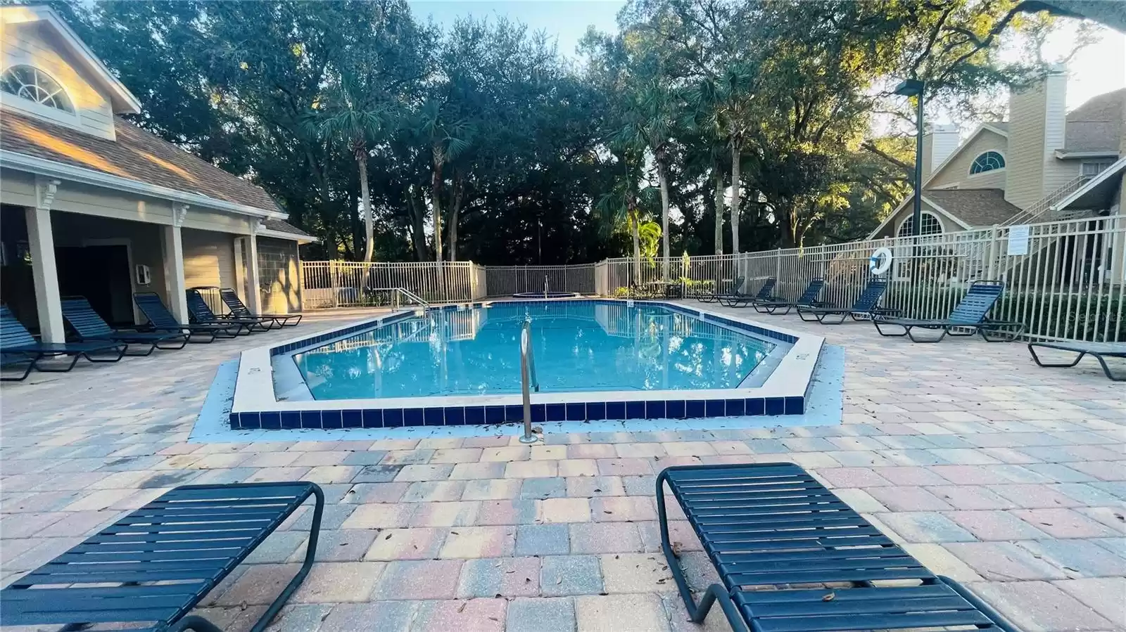 615 RICHLAND COURT, ALTAMONTE SPRINGS, Florida 32714, 2 Bedrooms Bedrooms, ,2 BathroomsBathrooms,Residential,For Sale,RICHLAND,MFRO6260071