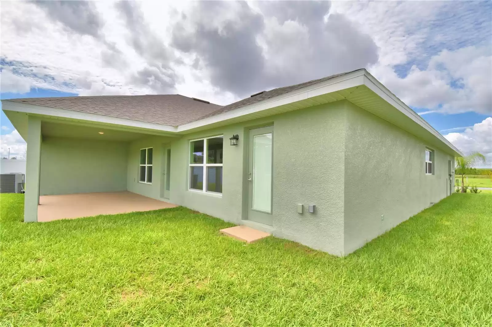 4118 TULLAMORE LANE, AUBURNDALE, Florida 33823, 4 Bedrooms Bedrooms, ,3 BathroomsBathrooms,Residential,For Sale,TULLAMORE,MFRL4949056