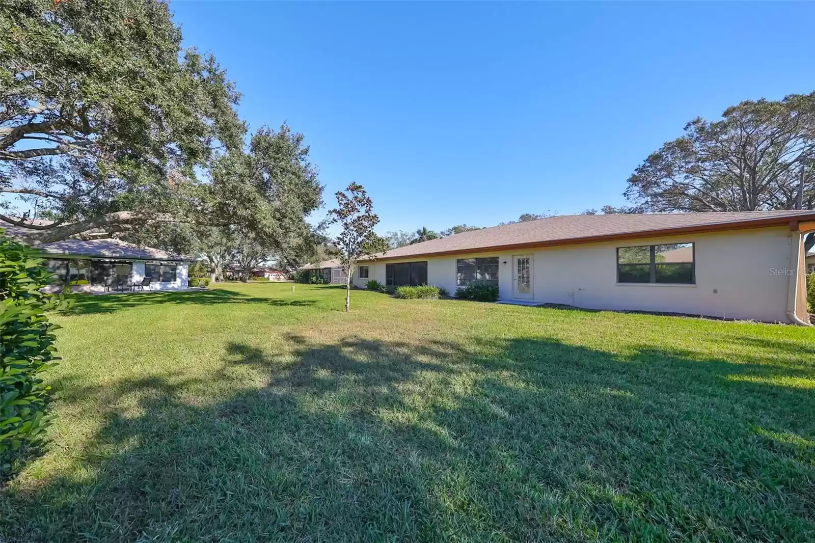 2414 LOCKSLEY STREET, SUN CITY CENTER, Florida 33573, 2 Bedrooms Bedrooms, ,2 BathroomsBathrooms,Residential,For Sale,LOCKSLEY,MFRTB8324145