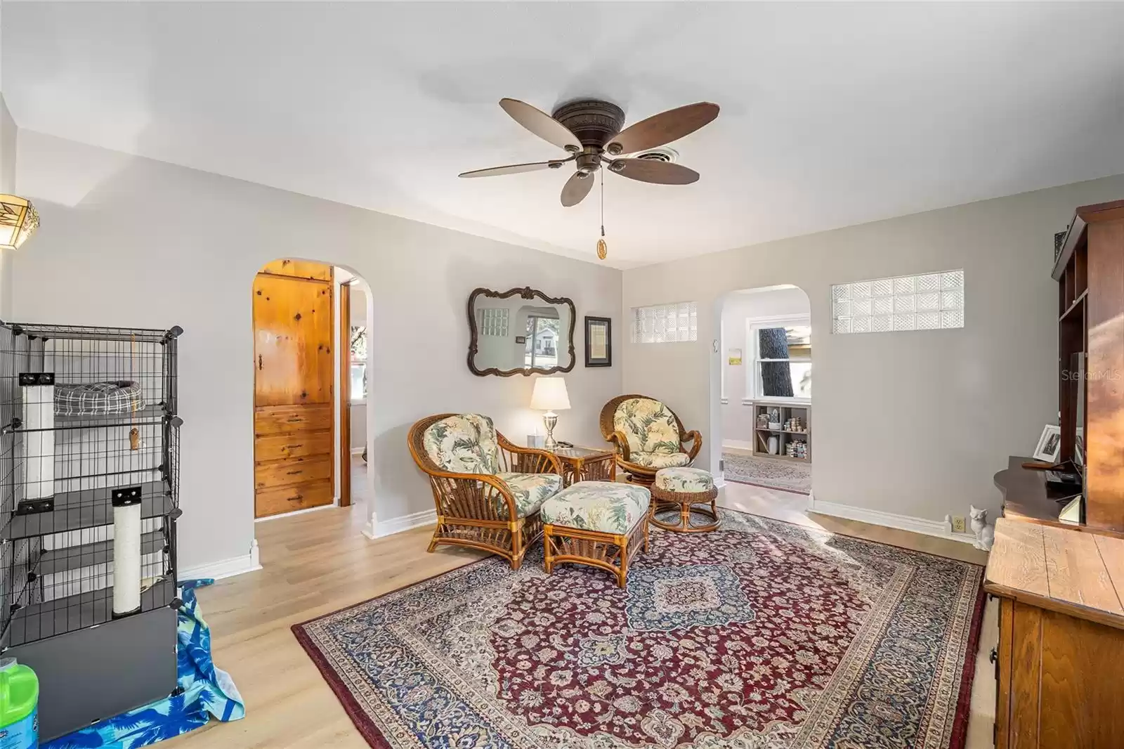 Living room - Ceiling Fan