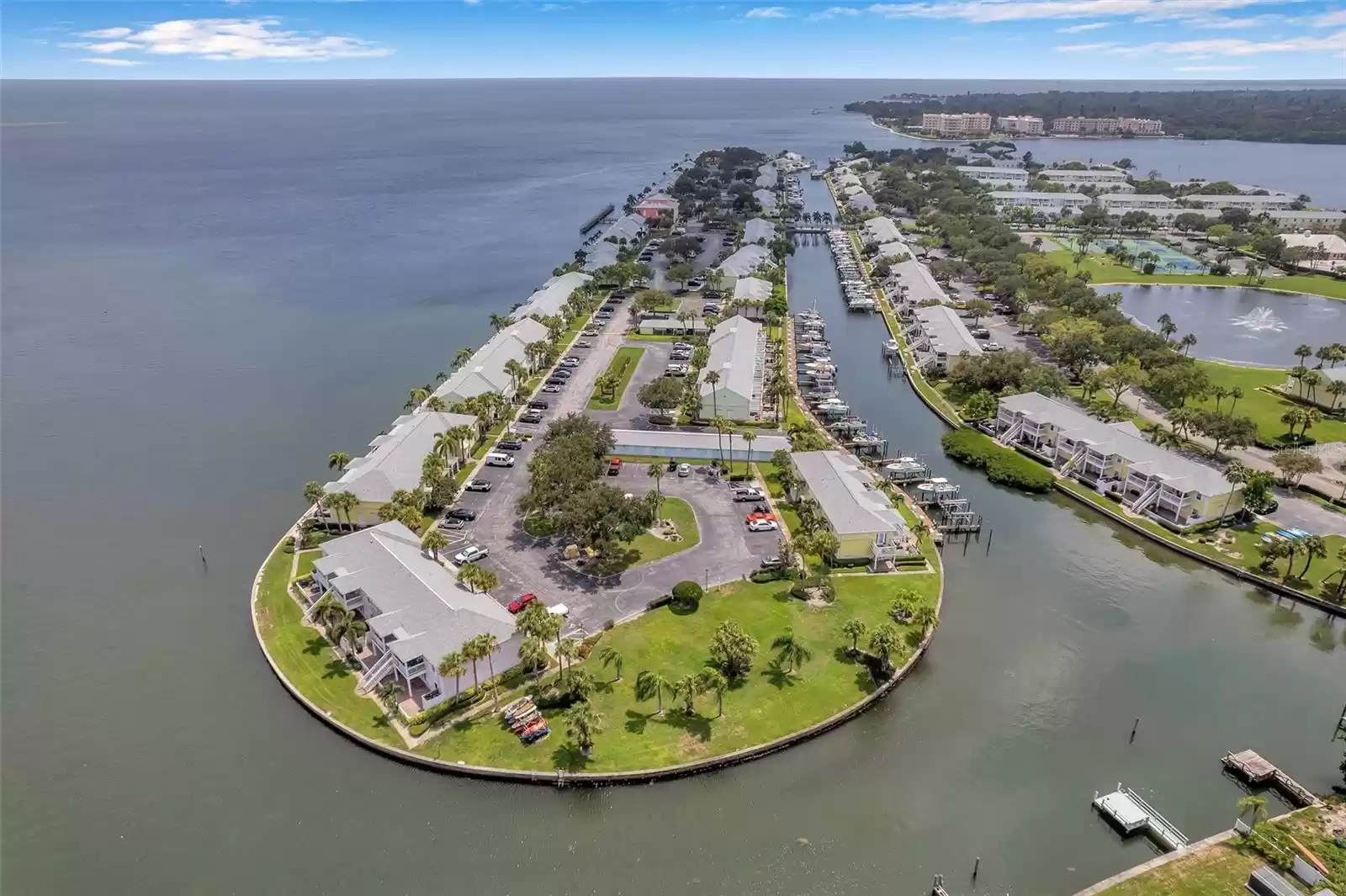 Starfish Dr Se #23ss STARFISH DRIVE, ST PETERSBURG, Florida 33705, ,Residential,For Sale,STARFISH,MFRTB8324355