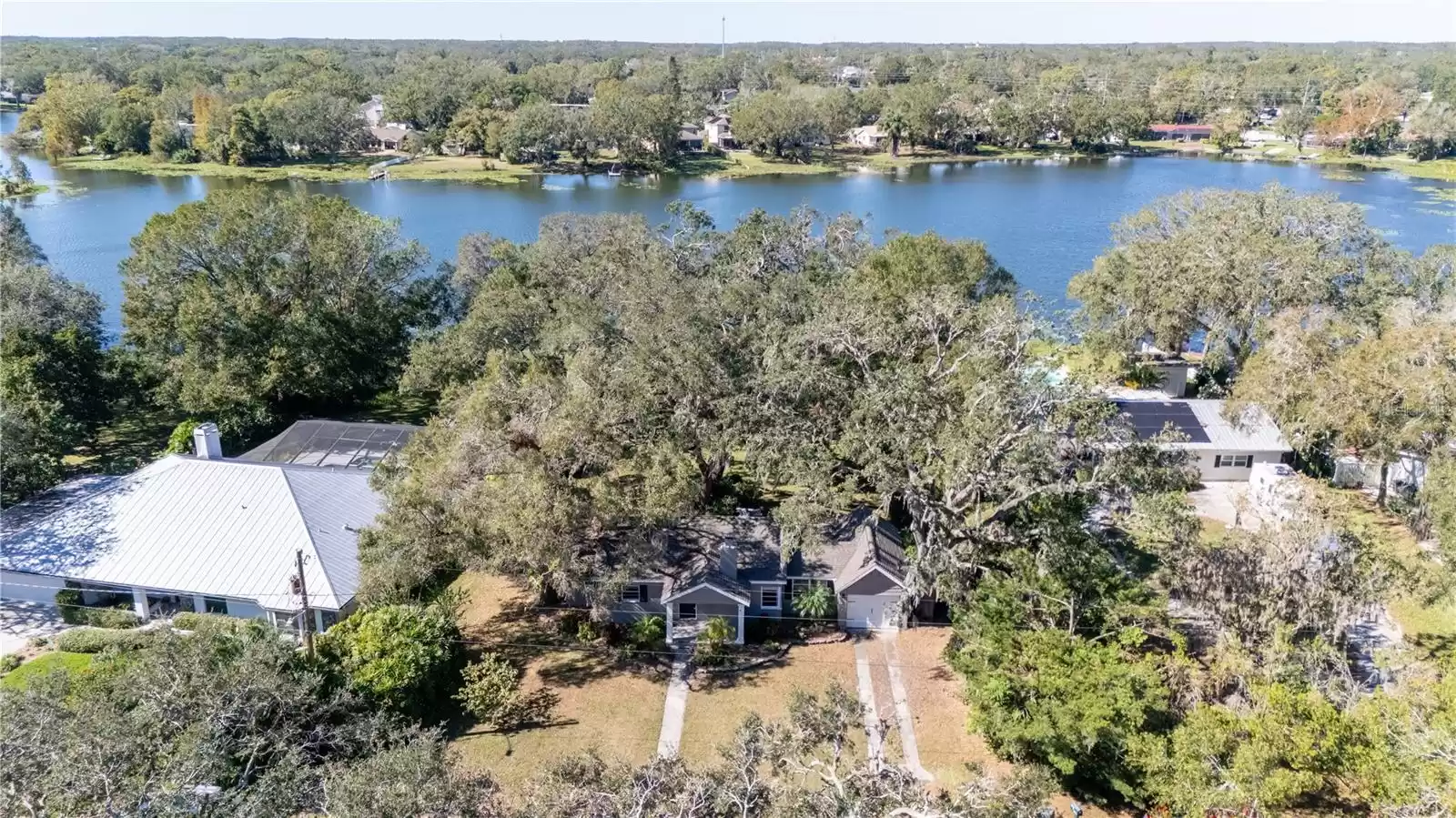 11708 FOREST HILLS DRIVE, TAMPA, Florida 33612, 2 Bedrooms Bedrooms, ,1 BathroomBathrooms,Residential,For Sale,FOREST HILLS,MFRTB8324149