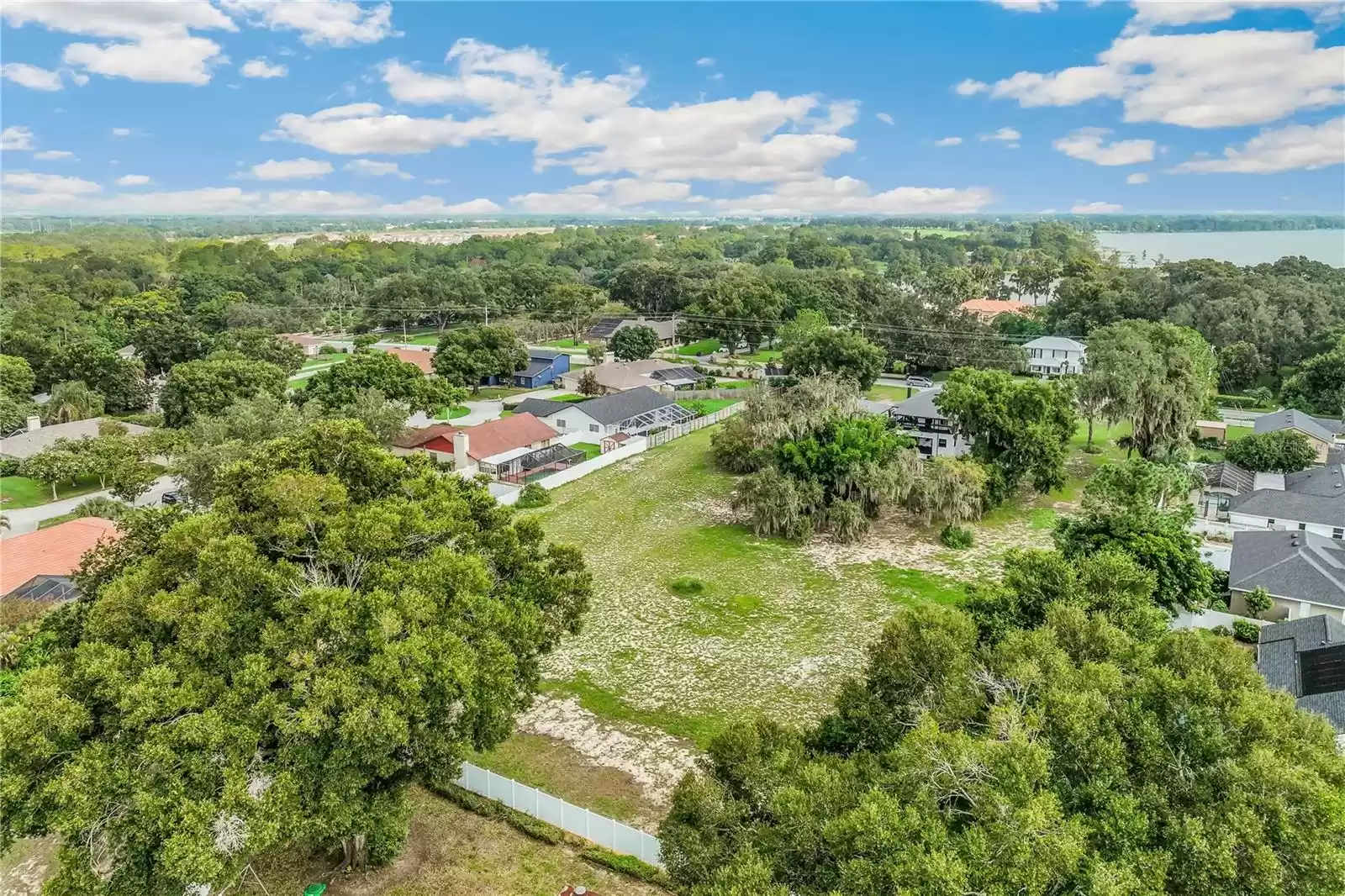 1896 ELOISE LOOP ROAD, WINTER HAVEN, Florida 33884, 4 Bedrooms Bedrooms, ,2 BathroomsBathrooms,Residential,For Sale,ELOISE LOOP,MFRL4946840