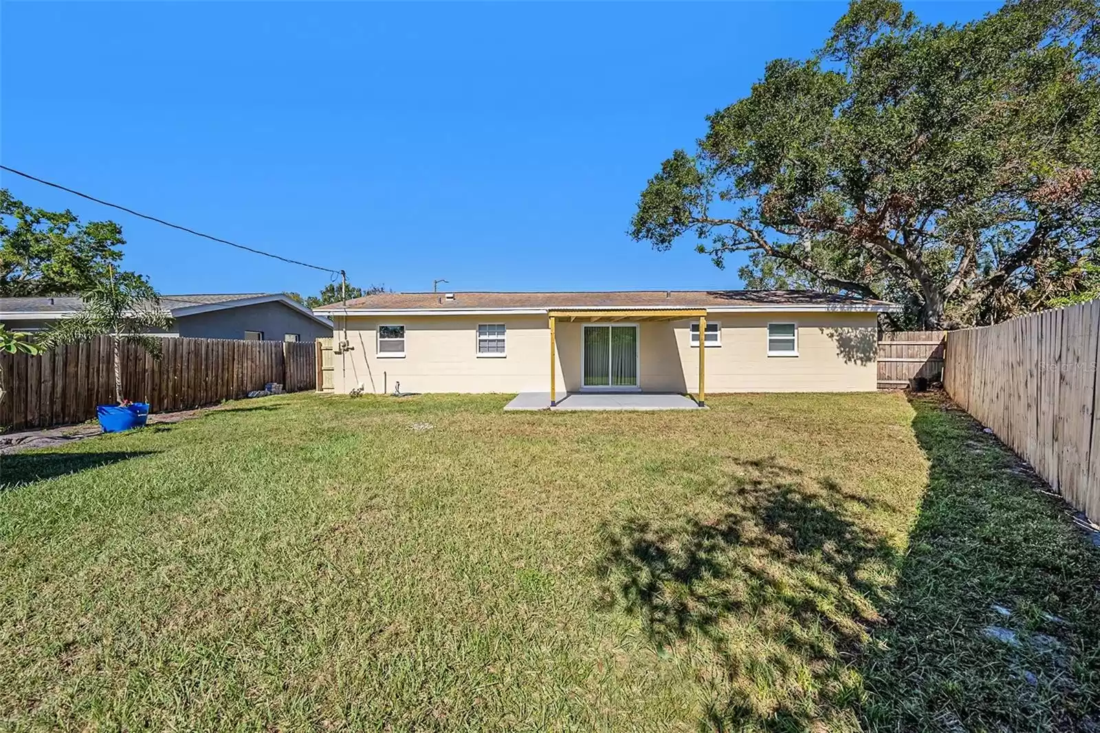 6100 40TH AVENUE, ST PETERSBURG, Florida 33709, 2 Bedrooms Bedrooms, ,1 BathroomBathrooms,Residential,For Sale,40TH,MFRTB8323988