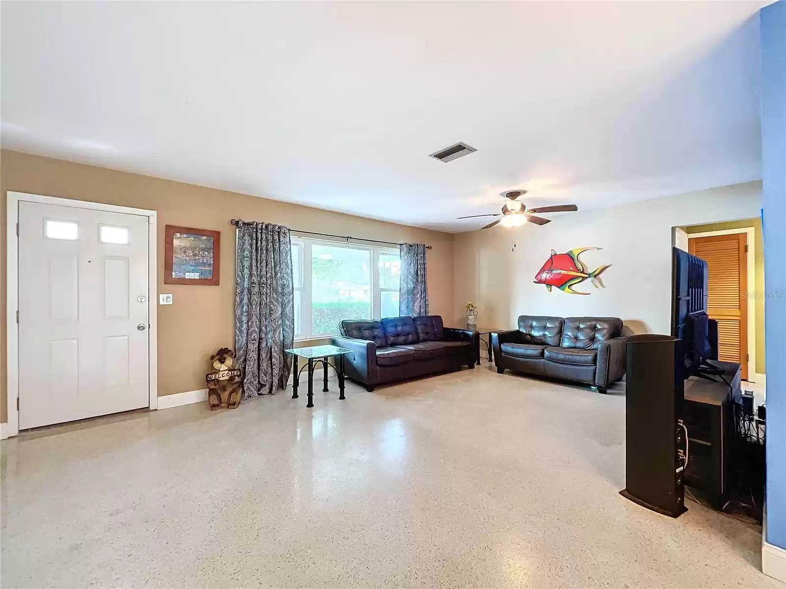 1515 SAN ROY DRIVE, DUNEDIN, Florida 34698, 2 Bedrooms Bedrooms, ,2 BathroomsBathrooms,Residential,For Sale,SAN ROY,MFRTB8323168