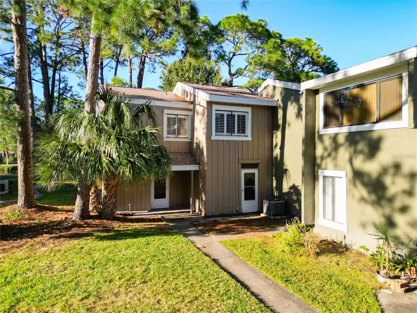 6021 WINDHOVER DRIVE, ORLANDO, Florida 32819, 3 Bedrooms Bedrooms, ,2 BathroomsBathrooms,Residential,For Sale,WINDHOVER,MFRO6259538