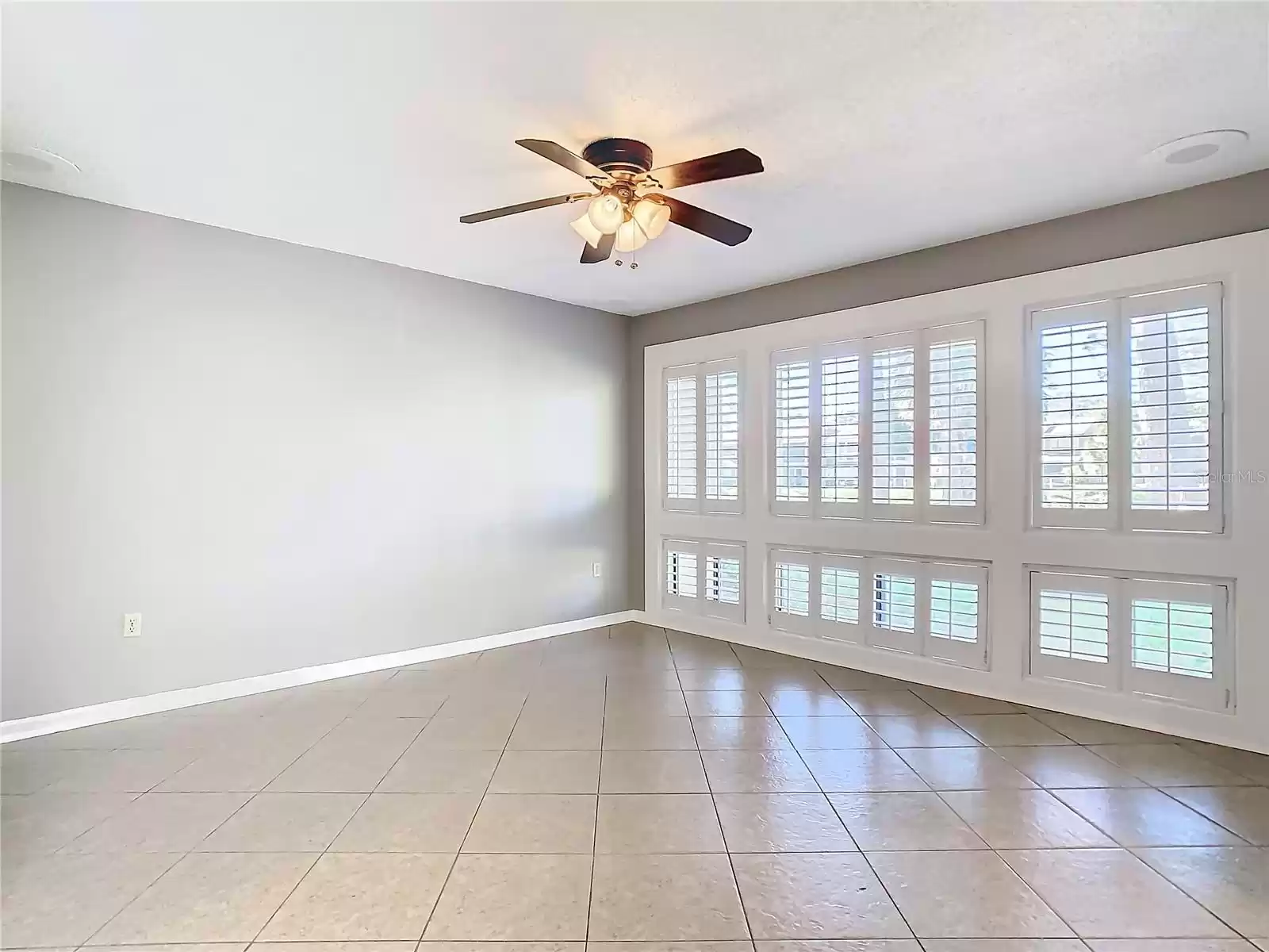 6021 WINDHOVER DRIVE, ORLANDO, Florida 32819, 3 Bedrooms Bedrooms, ,2 BathroomsBathrooms,Residential,For Sale,WINDHOVER,MFRO6259538