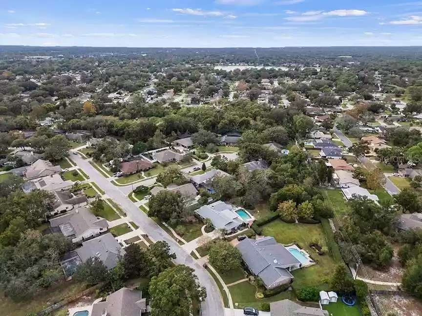 369 FOREST PARK CIRCLE, LONGWOOD, Florida 32779, 4 Bedrooms Bedrooms, ,2 BathroomsBathrooms,Residential,For Sale,FOREST PARK,MFRO6259185