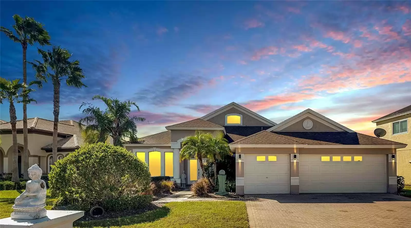 10511 MARTINIQUE ISLE DRIVE, TAMPA, Florida 33647, 4 Bedrooms Bedrooms, ,3 BathroomsBathrooms,Residential,For Sale,MARTINIQUE ISLE,MFRTB8324464