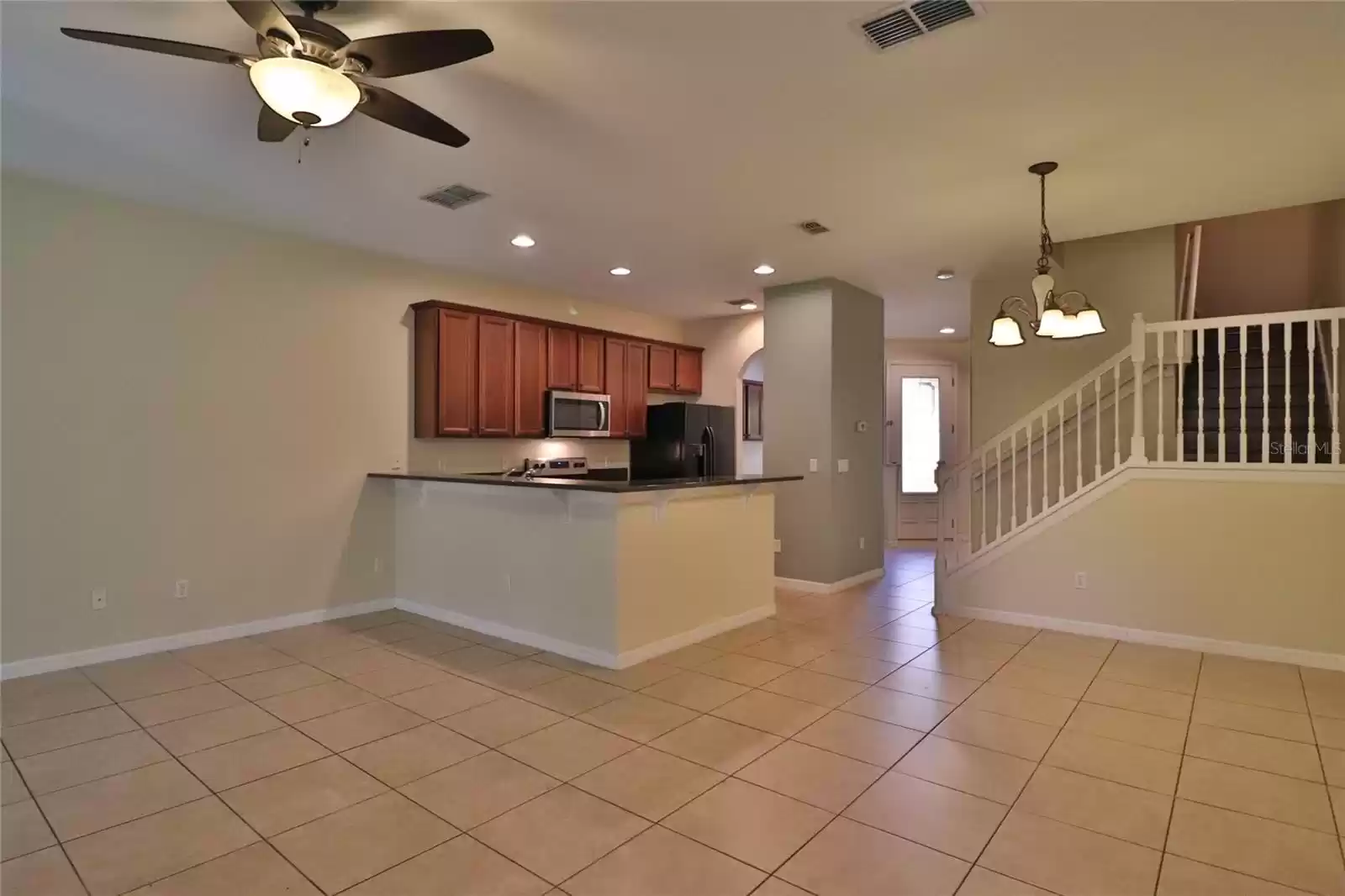 2750 SWEET MAGNOLIA PLACE, OVIEDO, Florida 32765, 3 Bedrooms Bedrooms, ,2 BathroomsBathrooms,Residential Lease,For Rent,SWEET MAGNOLIA,MFRO6260481