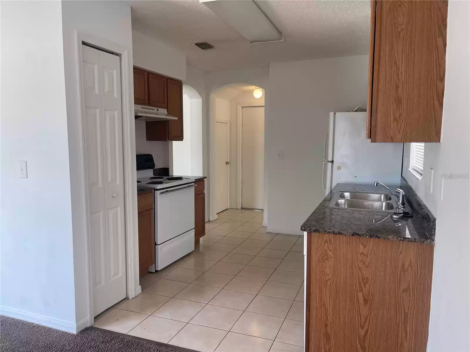 12941 FENNWAY RIDGE DRIVE, RIVERVIEW, Florida 33579, 4 Bedrooms Bedrooms, ,2 BathroomsBathrooms,Residential Lease,For Rent,FENNWAY RIDGE,MFRTB8325142