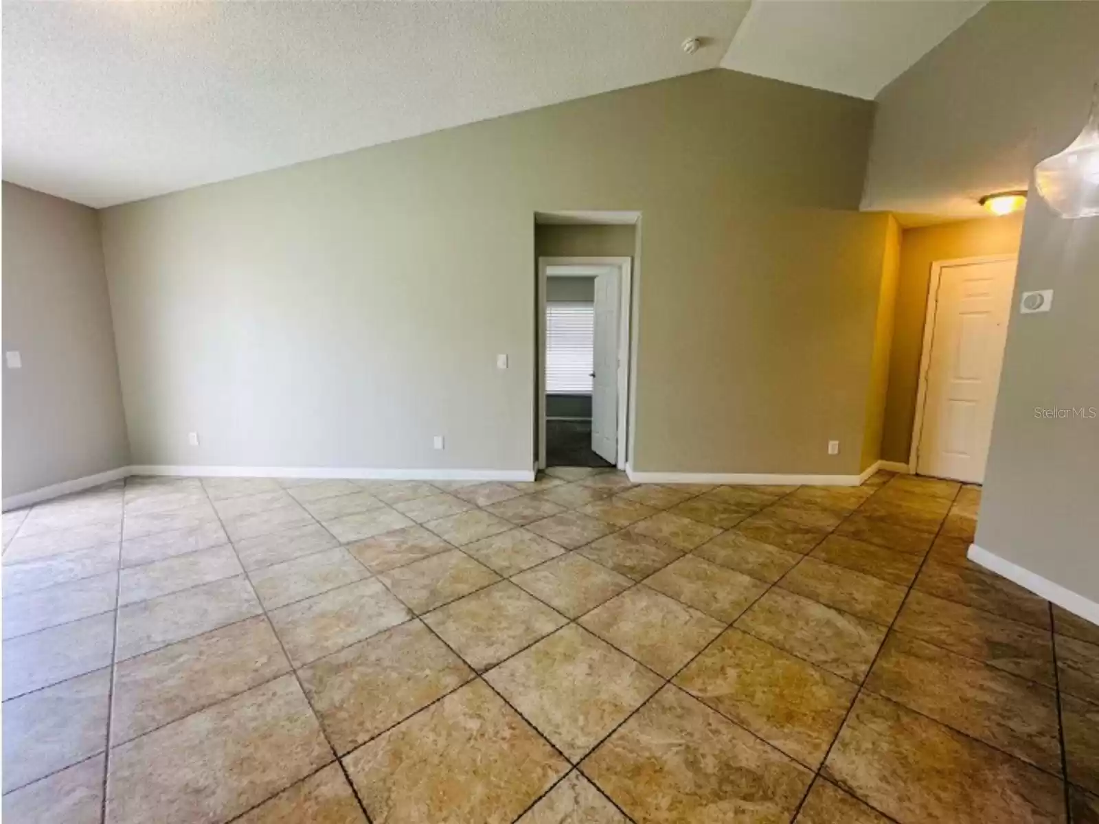 4631 OSCEOLA POINT TRAIL, KISSIMMEE, Florida 34746, 3 Bedrooms Bedrooms, ,2 BathroomsBathrooms,Residential Lease,For Rent,OSCEOLA POINT,MFRO6260620