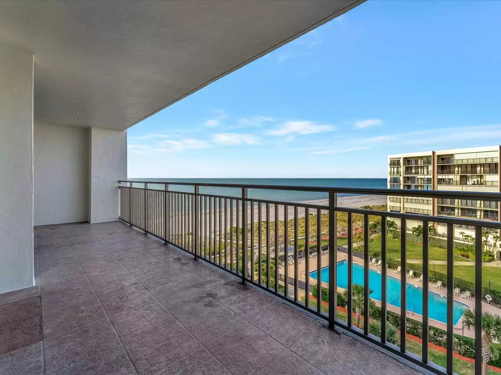 1430 GULF BOULEVARD, CLEARWATER BEACH, Florida 33767, 2 Bedrooms Bedrooms, ,2 BathroomsBathrooms,Residential Lease,For Rent,GULF,MFRTB8325044