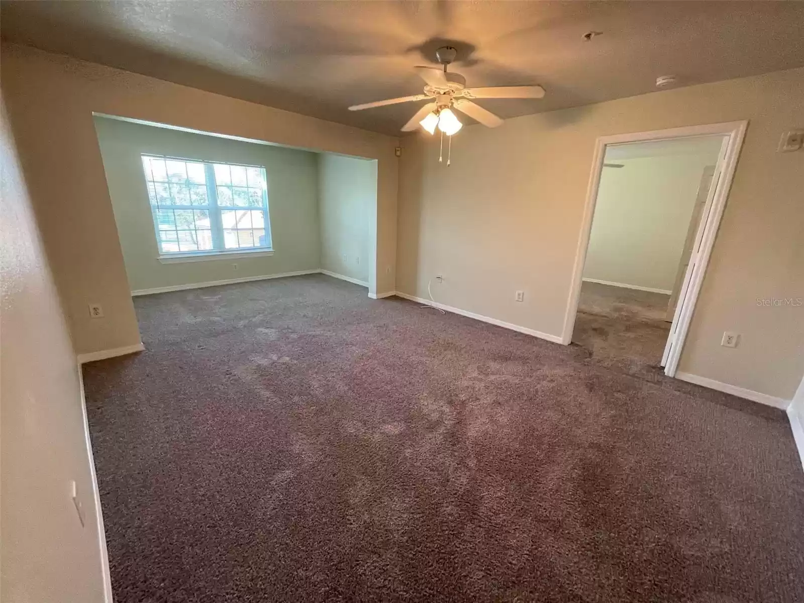 5475 VINELAND ROAD, ORLANDO, Florida 32811, 2 Bedrooms Bedrooms, ,2 BathroomsBathrooms,Residential Lease,For Rent,VINELAND,MFRO6260490