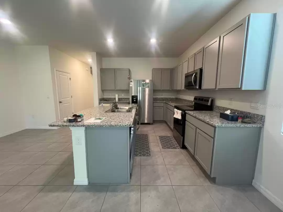 32847 PEZ LANDING LANE, WESLEY CHAPEL, Florida 33543, 3 Bedrooms Bedrooms, ,1 BathroomBathrooms,Residential Lease,For Rent,PEZ LANDING,MFRTB8325313