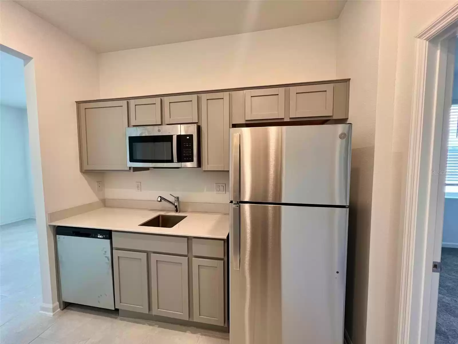 2074 FREEMARK STREET, OSTEEN, Florida 32764, 1 Bedroom Bedrooms, ,1 BathroomBathrooms,Residential Lease,For Rent,FREEMARK,MFRO6260633