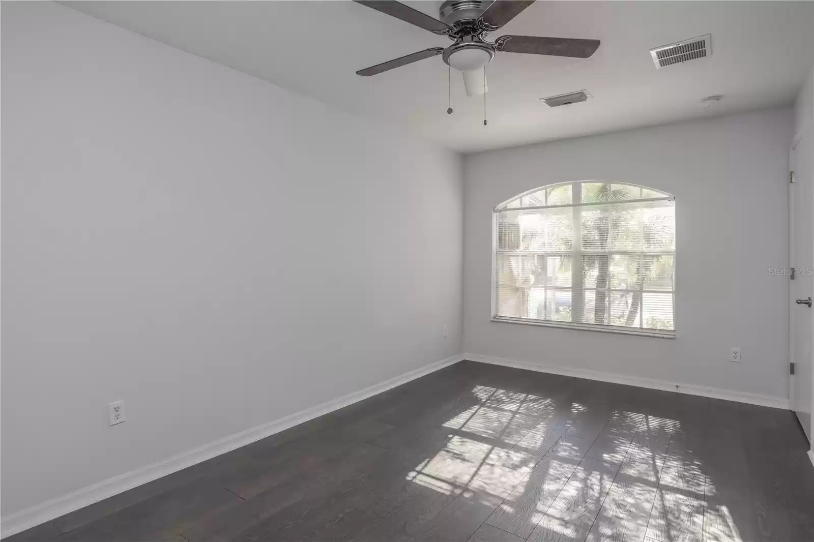 202 WASHINGTON PALM LOOP, DAVENPORT, Florida 33897, 1 Bedroom Bedrooms, ,1 BathroomBathrooms,Residential Lease,For Rent,WASHINGTON PALM,MFRO6260635