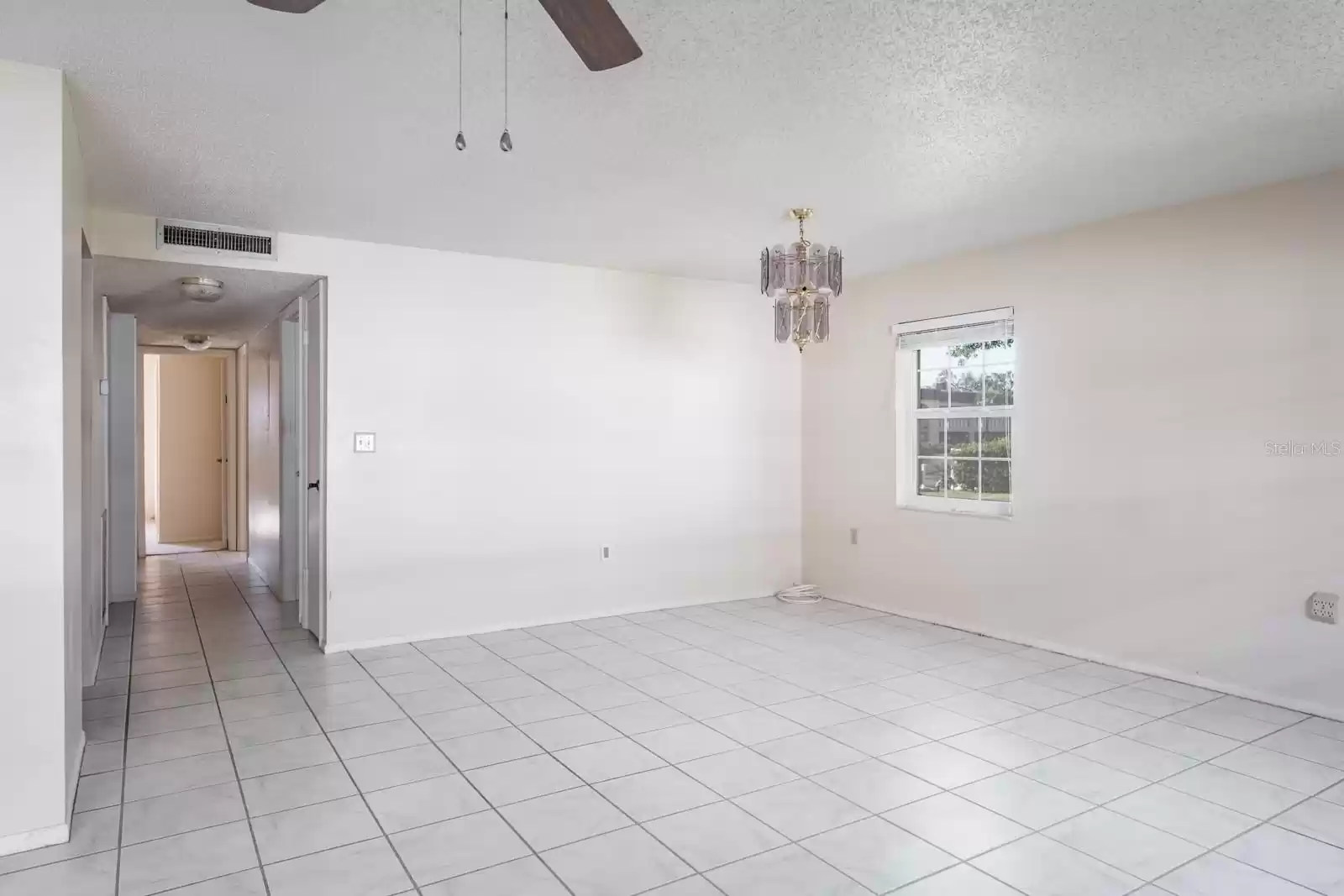 1727 BELLEAIR FOREST DRIVE, BELLEAIR, Florida 33756, 3 Bedrooms Bedrooms, ,2 BathroomsBathrooms,Residential,For Sale,BELLEAIR FOREST,MFRTB8323557