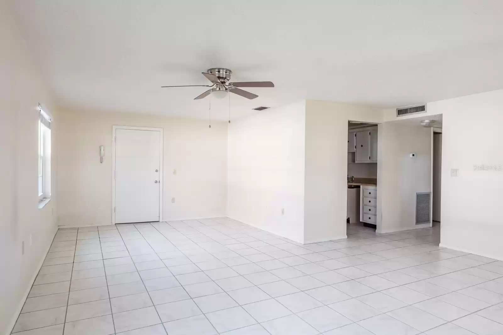 1727 BELLEAIR FOREST DRIVE, BELLEAIR, Florida 33756, 3 Bedrooms Bedrooms, ,2 BathroomsBathrooms,Residential,For Sale,BELLEAIR FOREST,MFRTB8323557