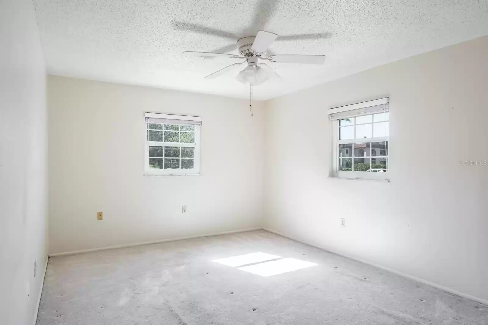 1727 BELLEAIR FOREST DRIVE, BELLEAIR, Florida 33756, 3 Bedrooms Bedrooms, ,2 BathroomsBathrooms,Residential,For Sale,BELLEAIR FOREST,MFRTB8323557