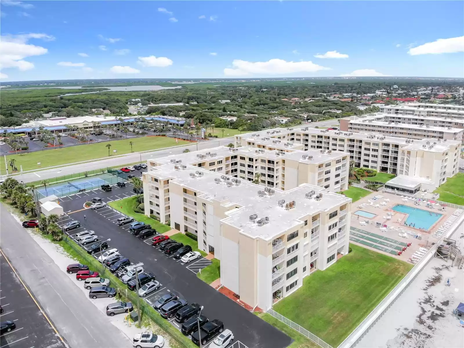 4175 ATLANTIC AVENUE, NEW SMYRNA BEACH, Florida 32169, 1 Bedroom Bedrooms, ,1 BathroomBathrooms,Residential,For Sale,ATLANTIC,MFRNS1083134