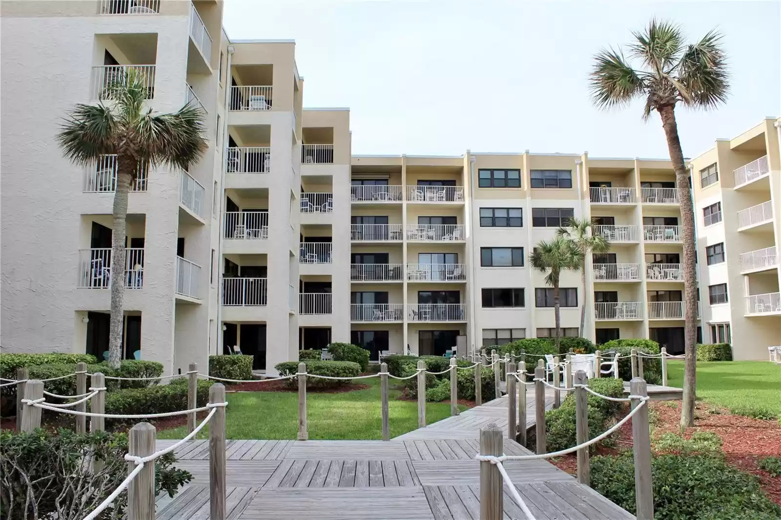 4175 ATLANTIC AVENUE, NEW SMYRNA BEACH, Florida 32169, 1 Bedroom Bedrooms, ,1 BathroomBathrooms,Residential,For Sale,ATLANTIC,MFRNS1083134