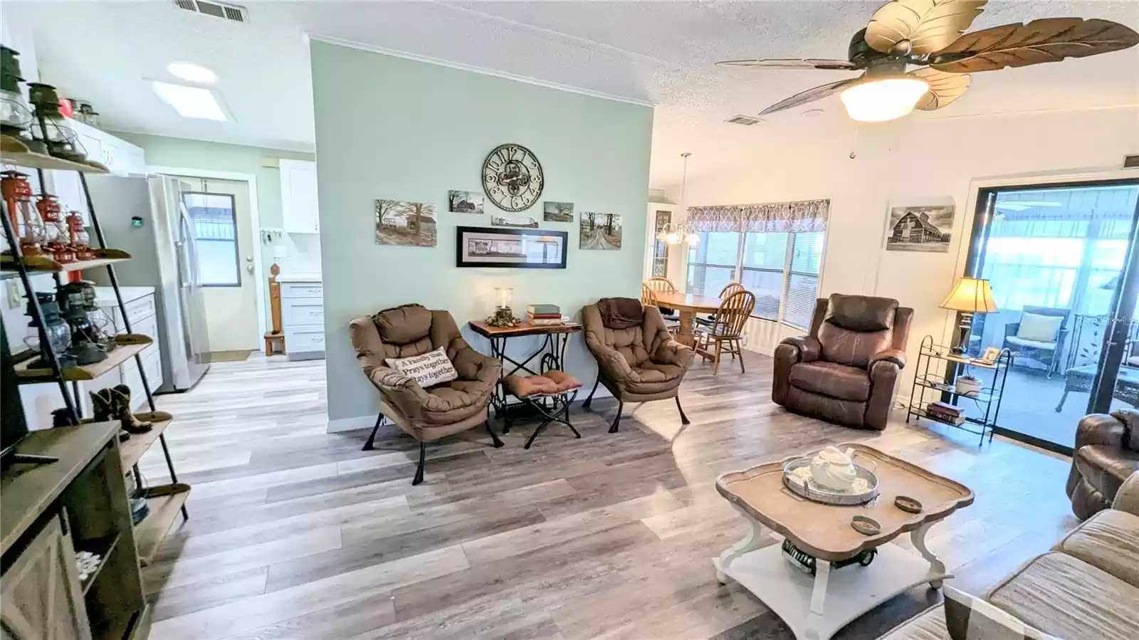 6401 LOLLY BAY LOOP, WINTER HAVEN, Florida 33881, 2 Bedrooms Bedrooms, ,2 BathroomsBathrooms,Residential,For Sale,LOLLY BAY,MFRP4932885