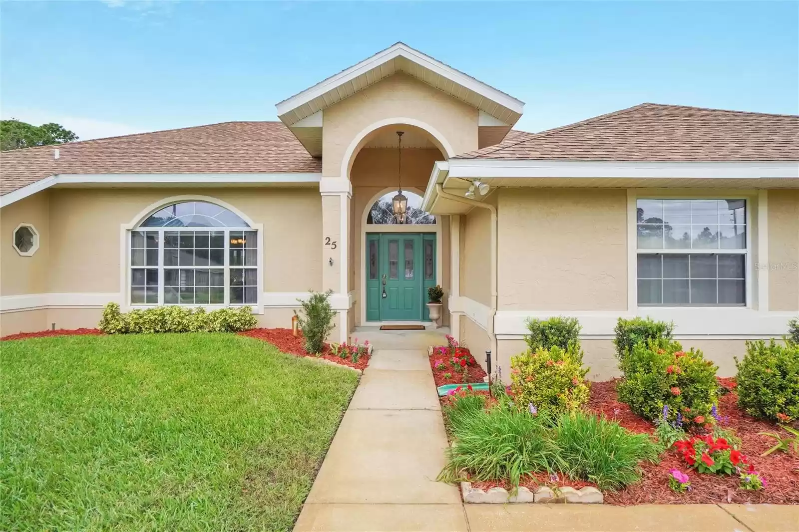 25 COQUINA POINT DRIVE, ORMOND BEACH, Florida 32174, 3 Bedrooms Bedrooms, ,2 BathroomsBathrooms,Residential,For Sale,COQUINA POINT,MFRO6259858