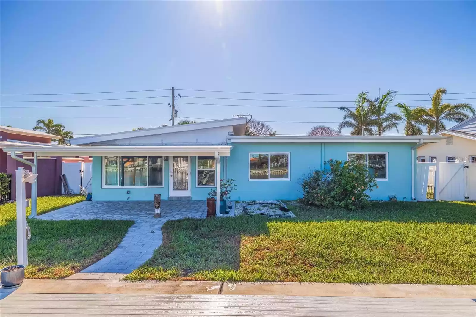 480 115TH AVENUE, TREASURE ISLAND, Florida 33706, 3 Bedrooms Bedrooms, ,2 BathroomsBathrooms,Residential,For Sale,115TH,MFRTB8325018