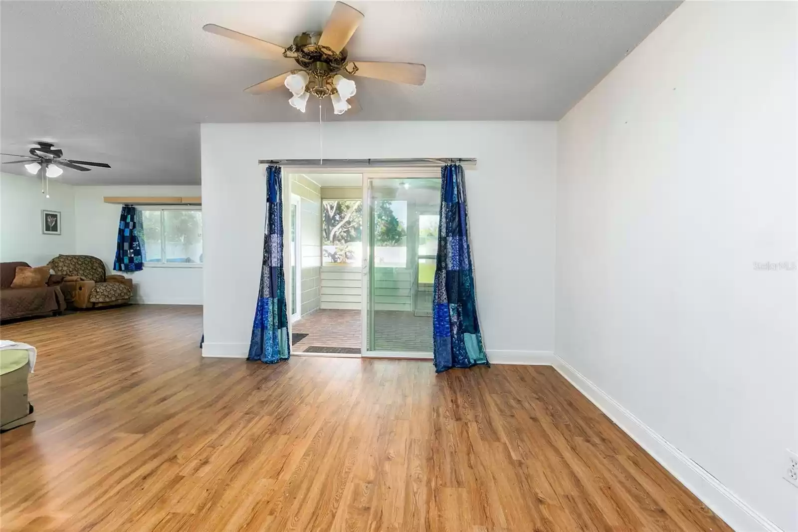 dining next to family room