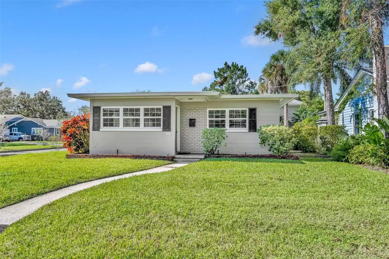 2000 WESTMORELAND DRIVE, ORLANDO, Florida 32804, 3 Bedrooms Bedrooms, ,1 BathroomBathrooms,Residential,For Sale,WESTMORELAND,MFRO6260347