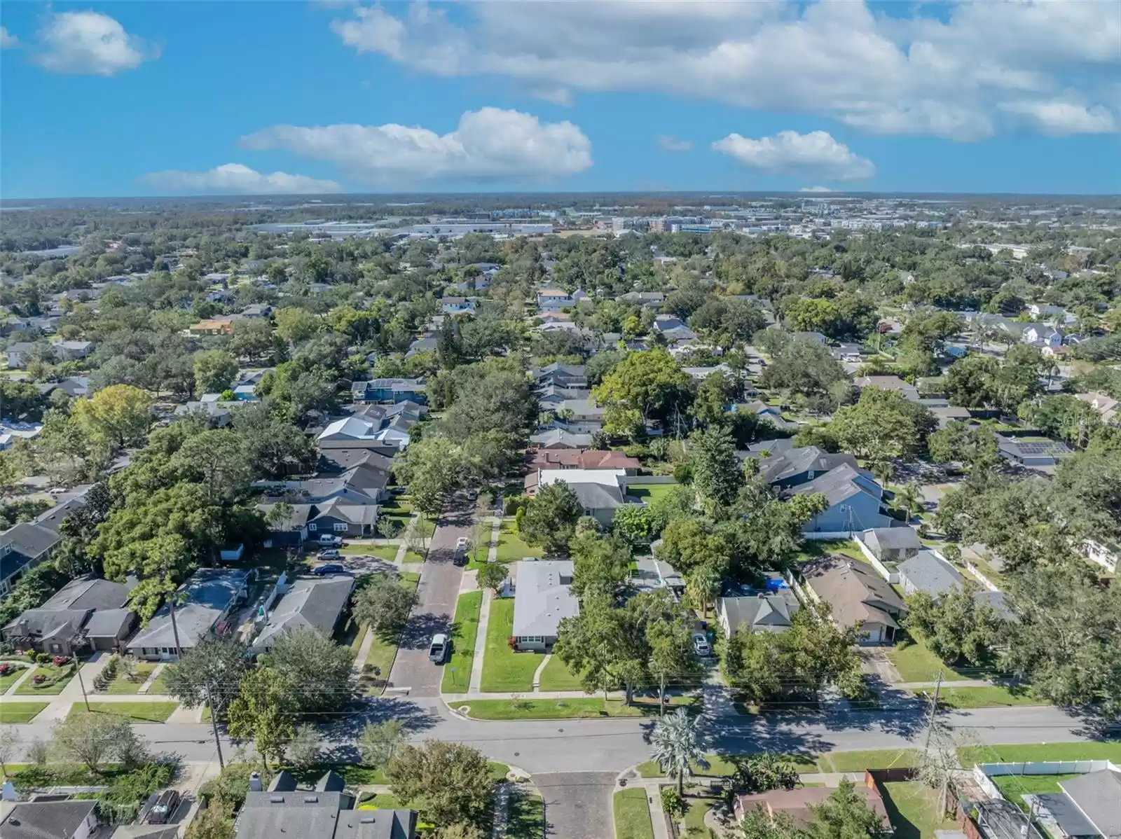 2000 WESTMORELAND DRIVE, ORLANDO, Florida 32804, 3 Bedrooms Bedrooms, ,1 BathroomBathrooms,Residential,For Sale,WESTMORELAND,MFRO6260347