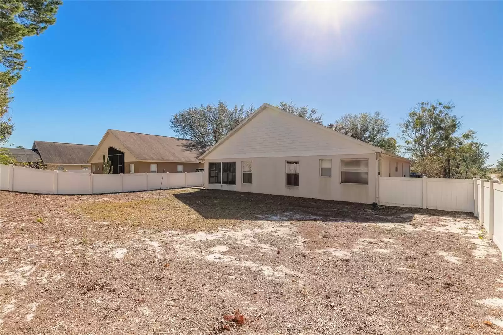 3198 BOWER LANE, DELTONA, Florida 32725, 3 Bedrooms Bedrooms, ,2 BathroomsBathrooms,Residential,For Sale,BOWER,MFRNS1083145