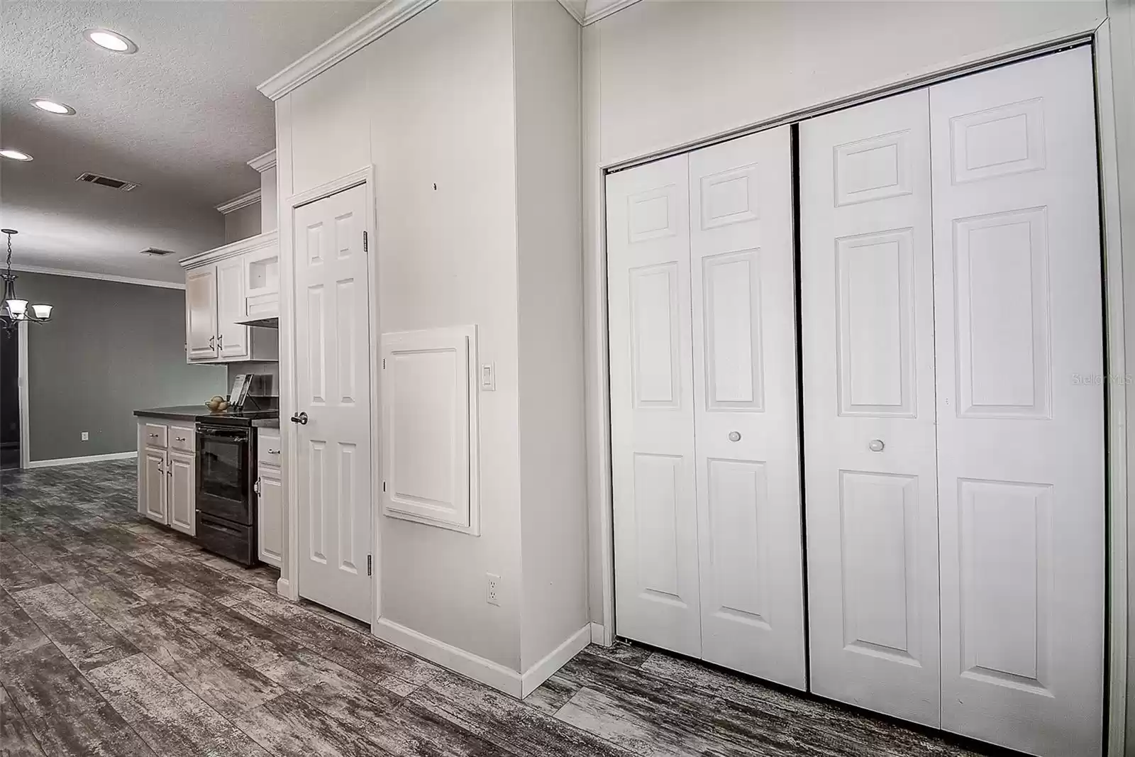 PANTRY AND LAUNDRY ROOM