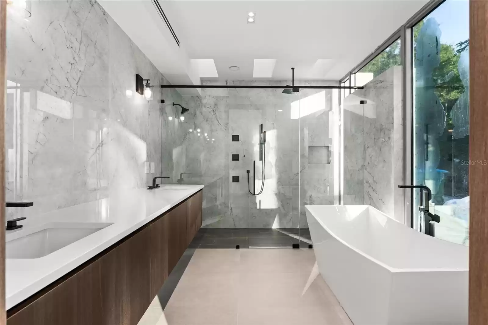 2660 Via Tuscany, Winter Park, Florida 32789, 4 Bedrooms Bedrooms, ,5 BathroomsBathrooms,Residential,For Sale,VIA TUSCANY,O6260493