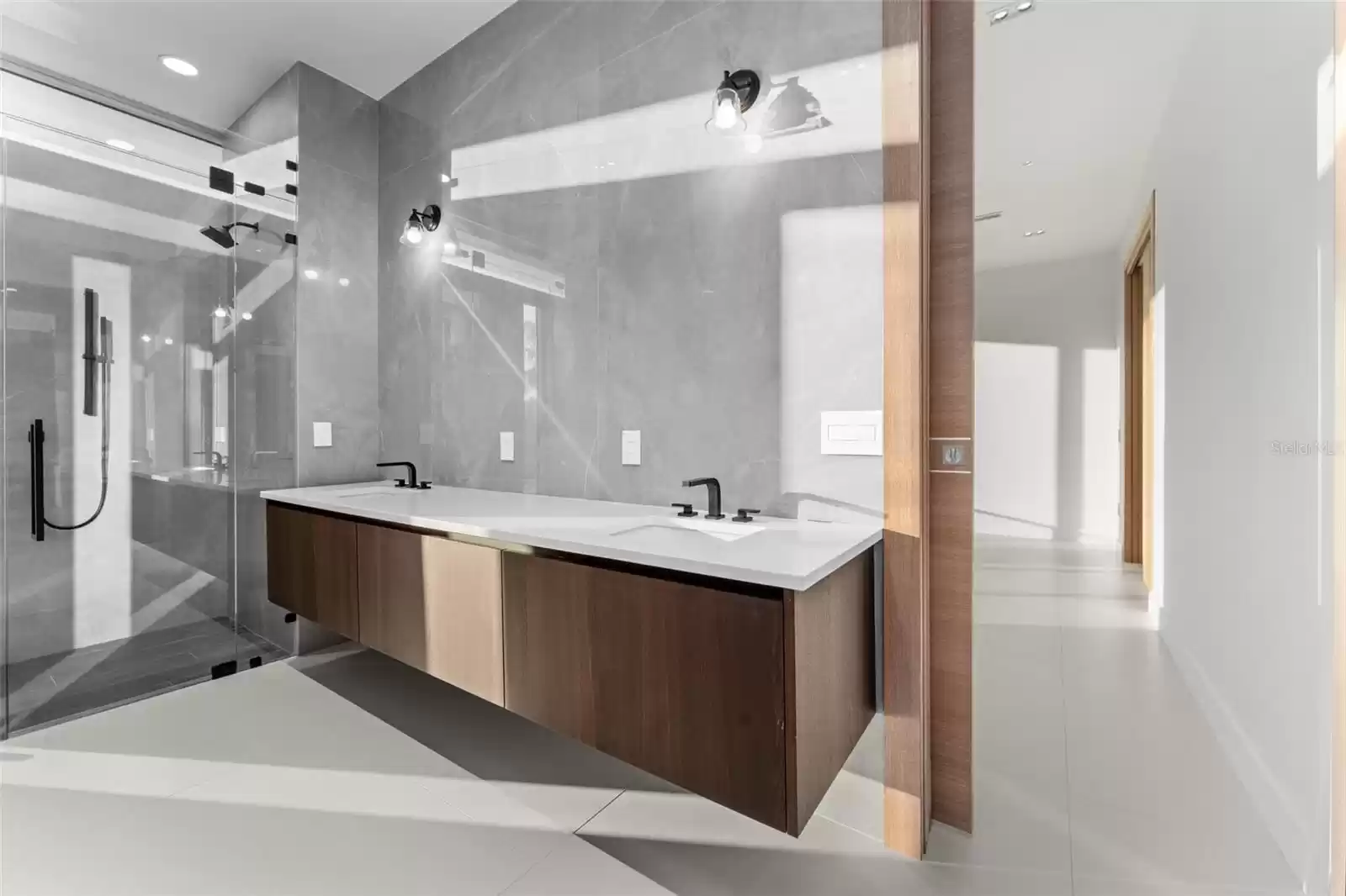 2660 Via Tuscany, Winter Park, Florida 32789, 4 Bedrooms Bedrooms, ,5 BathroomsBathrooms,Residential,For Sale,VIA TUSCANY,O6260493