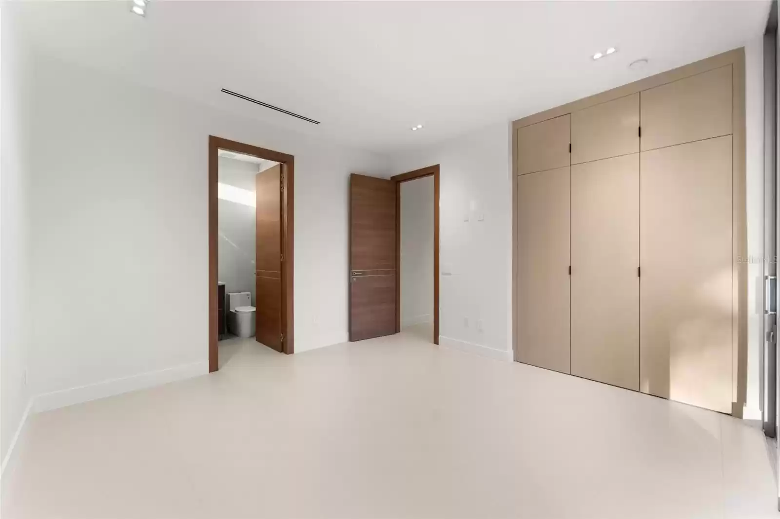 2660 Via Tuscany, Winter Park, Florida 32789, 4 Bedrooms Bedrooms, ,5 BathroomsBathrooms,Residential,For Sale,VIA TUSCANY,O6260493