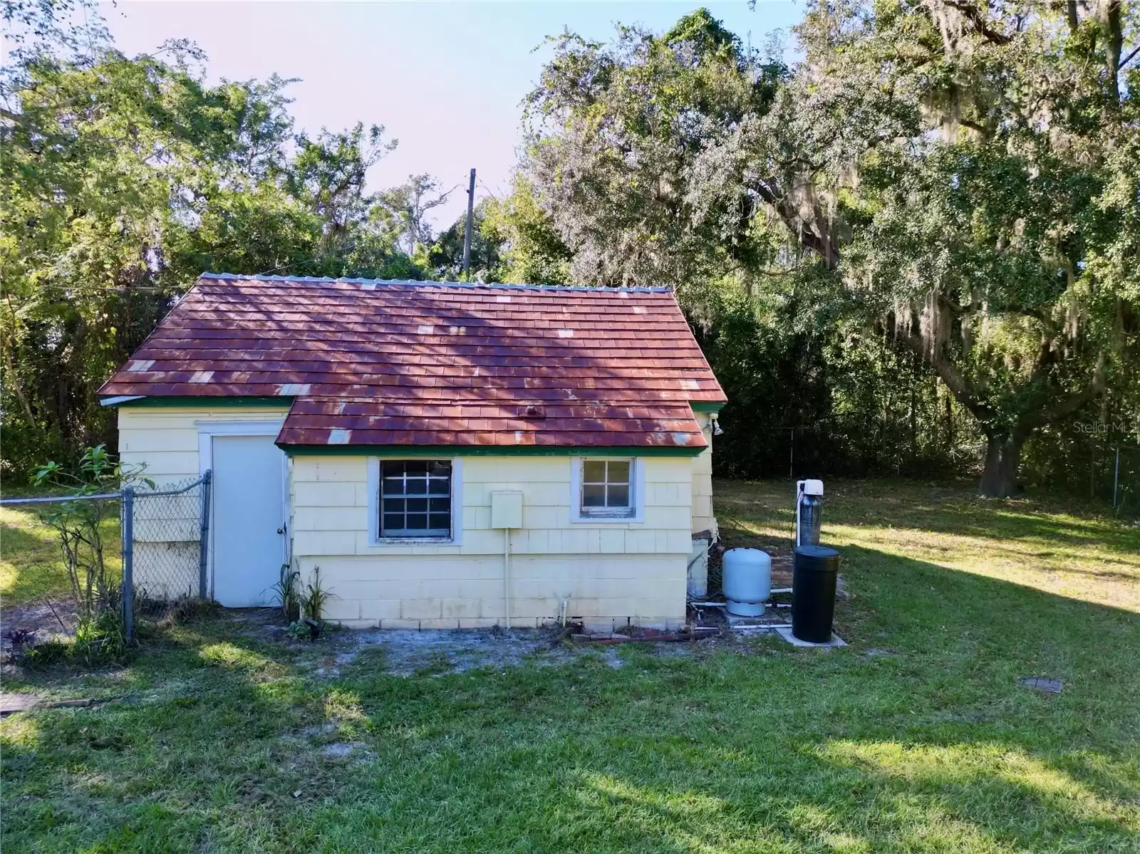 7325 TIFFANY DRIVE, ORLANDO, Florida 32807, 3 Bedrooms Bedrooms, ,2 BathroomsBathrooms,Residential,For Sale,TIFFANY,MFRO6261289