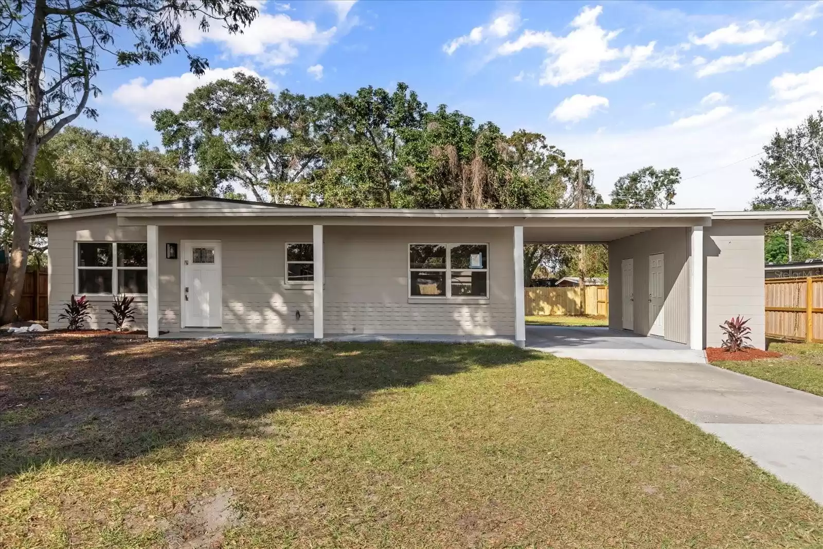 4215 KILDAIRE AVENUE, ORLANDO, Florida 32812, 3 Bedrooms Bedrooms, ,2 BathroomsBathrooms,Residential,For Sale,KILDAIRE,MFRO6261218