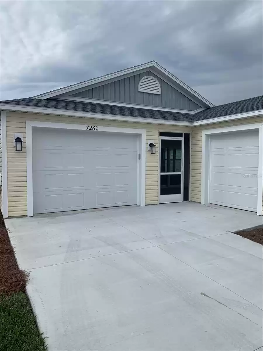 7260 DRAPER AVENUE, THE VILLAGES, Florida 32163, 2 Bedrooms Bedrooms, ,2 BathroomsBathrooms,Residential Lease,For Rent,DRAPER,MFRG5089956