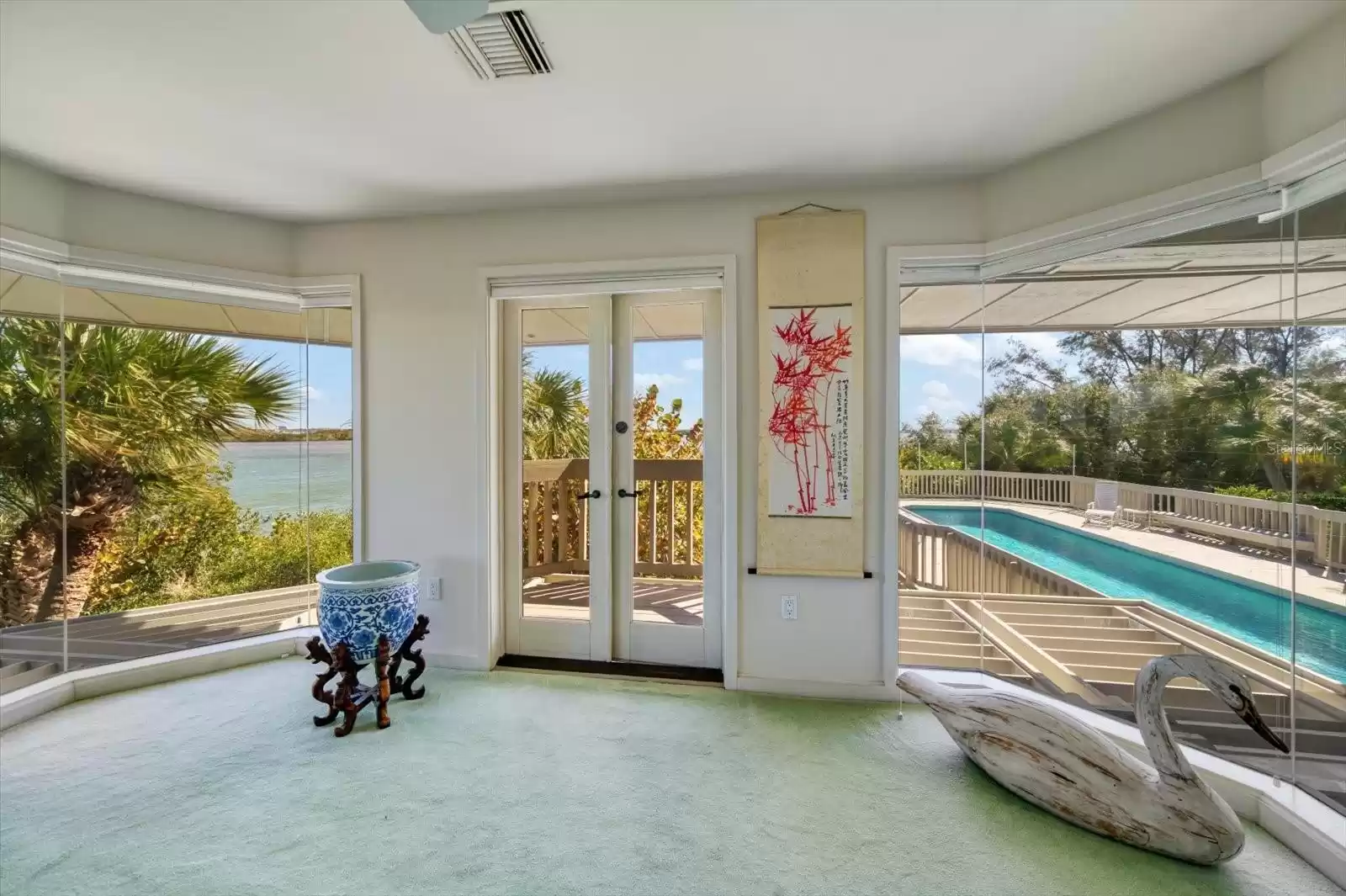 1198 Mandalay Point, Clearwater, Florida 33767, 3 Bedrooms Bedrooms, ,3 BathroomsBathrooms,Residential,For Sale,MANDALAY,U8231430