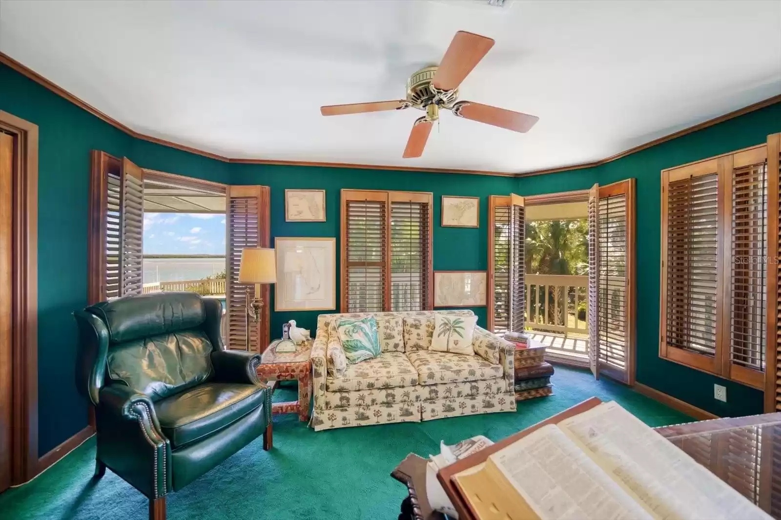 1198 Mandalay Point, Clearwater, Florida 33767, 3 Bedrooms Bedrooms, ,3 BathroomsBathrooms,Residential,For Sale,MANDALAY,U8231430