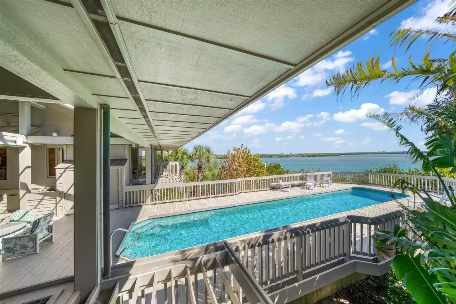 1198 Mandalay Point, Clearwater, Florida 33767, 3 Bedrooms Bedrooms, ,3 BathroomsBathrooms,Residential,For Sale,MANDALAY,U8231430