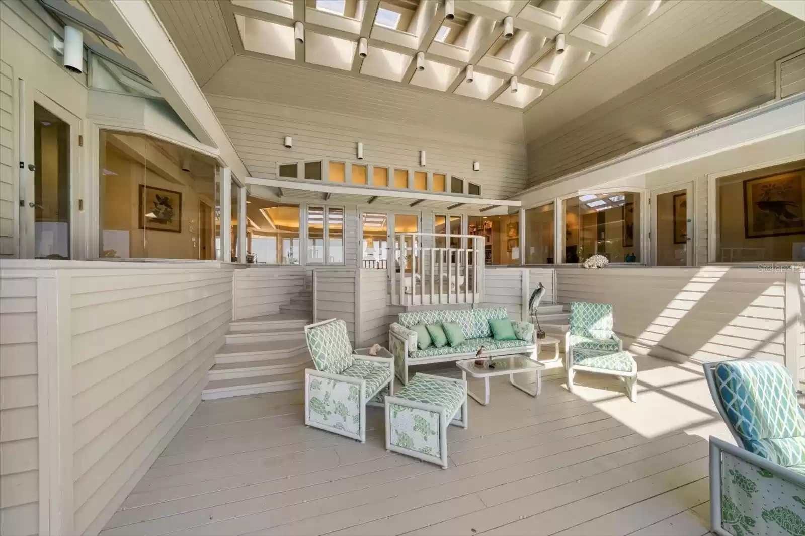 1198 Mandalay Point, Clearwater, Florida 33767, 3 Bedrooms Bedrooms, ,3 BathroomsBathrooms,Residential,For Sale,MANDALAY,U8231430