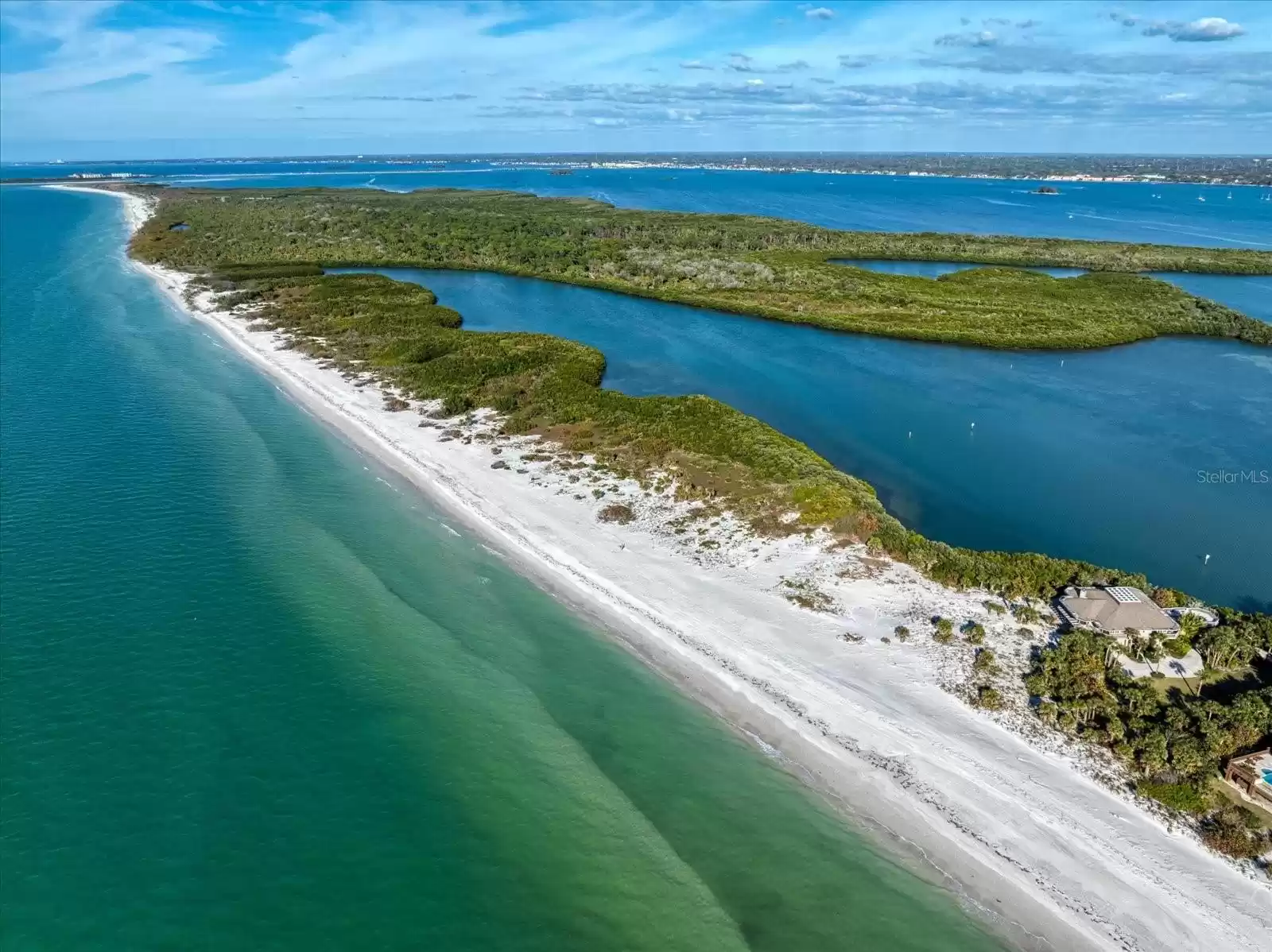 1198 Mandalay Point, Clearwater, Florida 33767, 3 Bedrooms Bedrooms, ,3 BathroomsBathrooms,Residential,For Sale,MANDALAY,U8231430