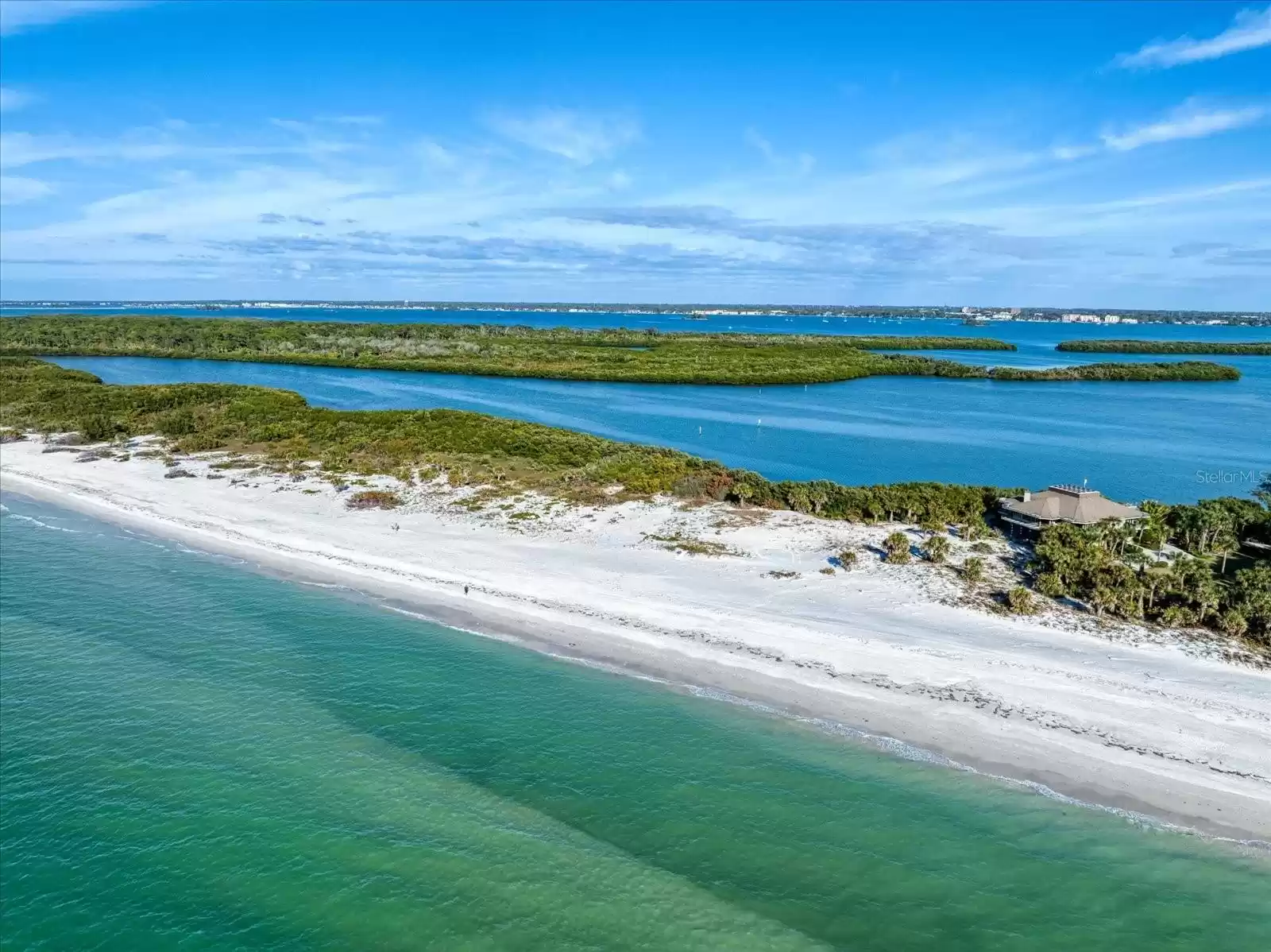 1198 Mandalay Point, Clearwater, Florida 33767, 3 Bedrooms Bedrooms, ,3 BathroomsBathrooms,Residential,For Sale,MANDALAY,U8231430
